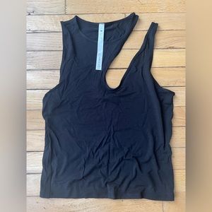 NWOT Lululemon Shoulder Cut-Out Yoga Tank Top in Black Size 6